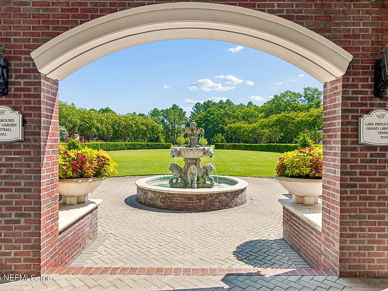 3954 Oak Mill Rd — Photo 53