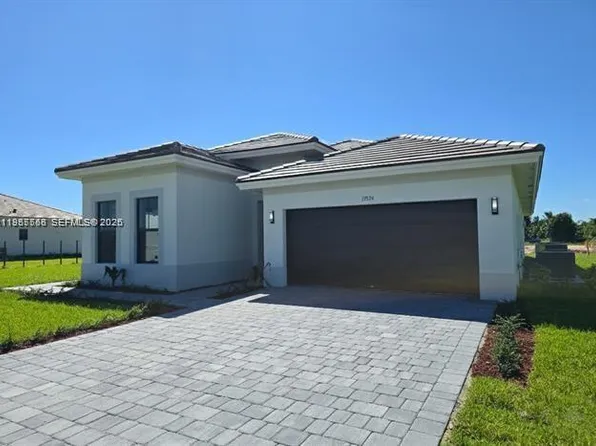 19534 SW 324th St, Homestead, FL 33030