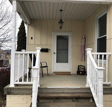 2nd image of 335 Painter St