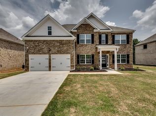 221 Expedition Dr, Ellenwood, GA 30294