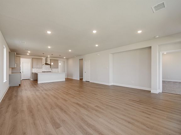 5th image of 836 Turnbull Ave