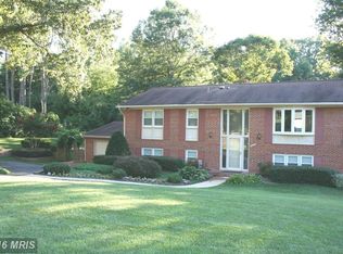 3808 Chantal Ln, Fairfax, VA 22031