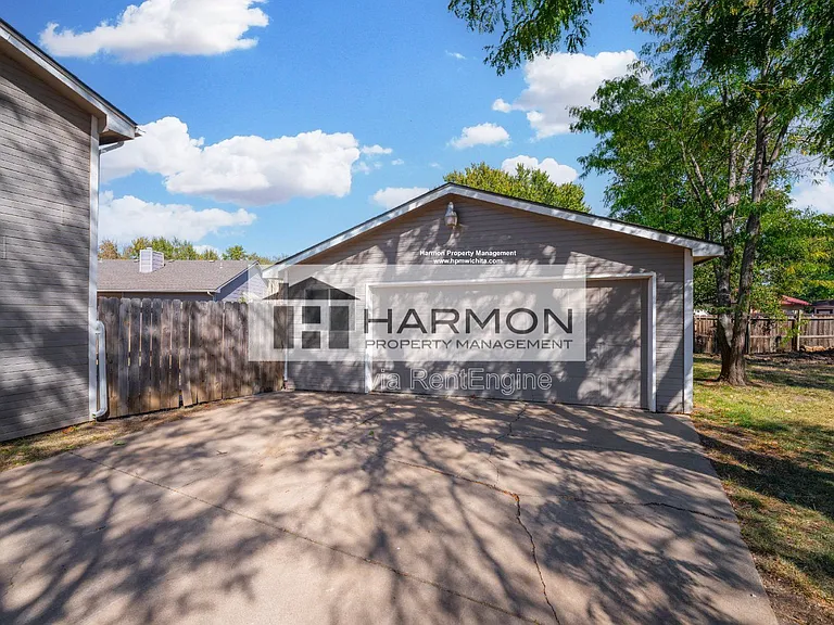 2138 S Fieldcrest Cir — Photo 11