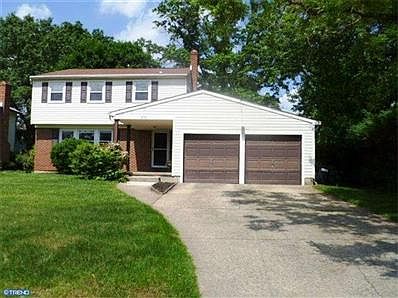 2nd image of 211 Rabbit Run Rd