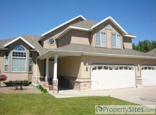 9970 S Summit View Dr, Sandy, UT 84092