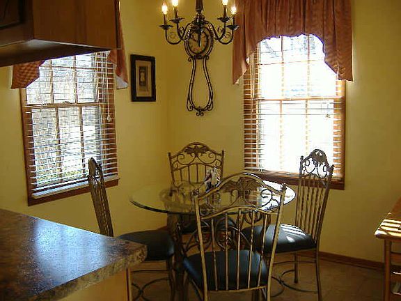 Eat in Kitchen