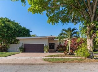 1825 NE 198th Ter, Miami, FL 33179