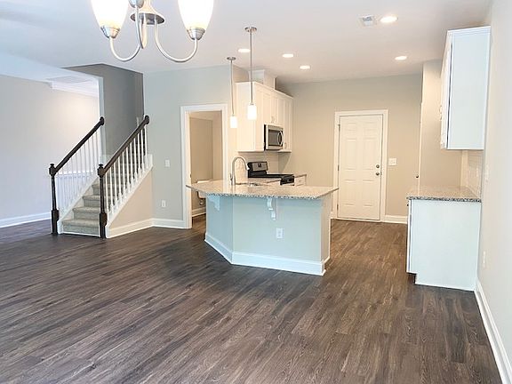 707 Barneswyck Drive The Stovall - Main Floor