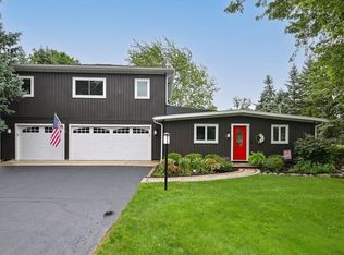 W5159 Bay Shore Dr, Elkhorn, WI 53121