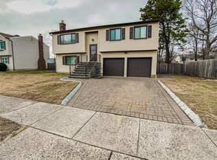 328 Emberly Rd, Brick, NJ 08723