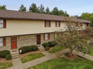 9379 Loch Lea Ln, Louisville, KY 40291