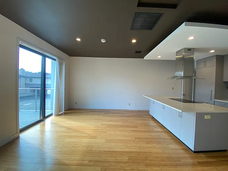 42-37 192nd St #2 — Photo 3