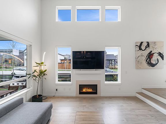 5th image of 4306A Cormorant Way