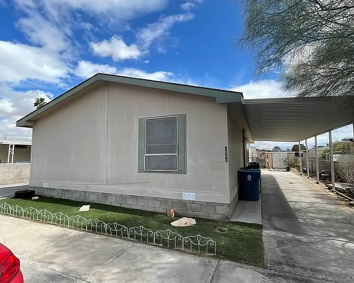 3560 Estes Park Dr — Photo 1
