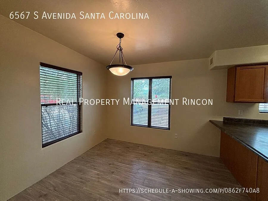 Charming 3-Bed, 1-Bath w/ Large Yard. Washer & Dryer Included!! — Photo 4