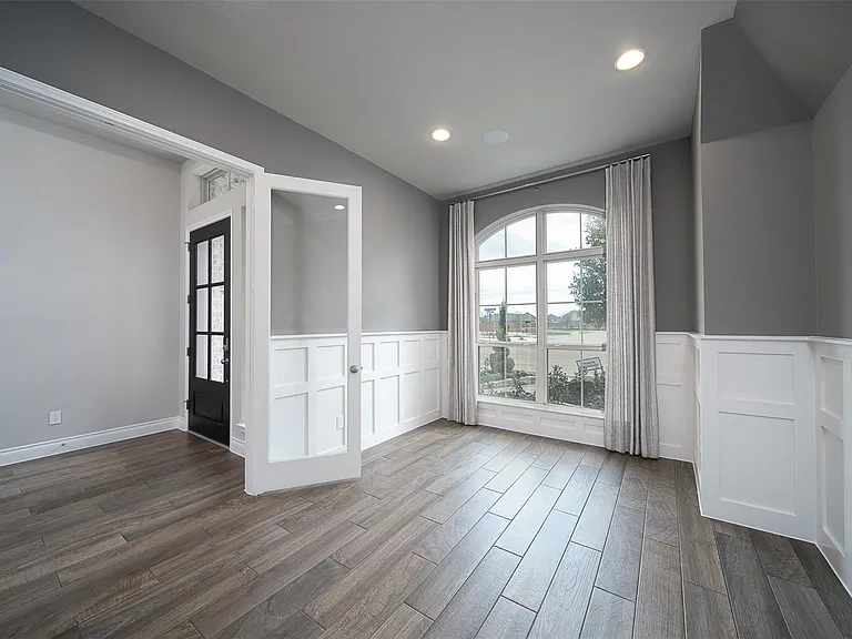 8703 Azalea Crossing Ct — Photo 9