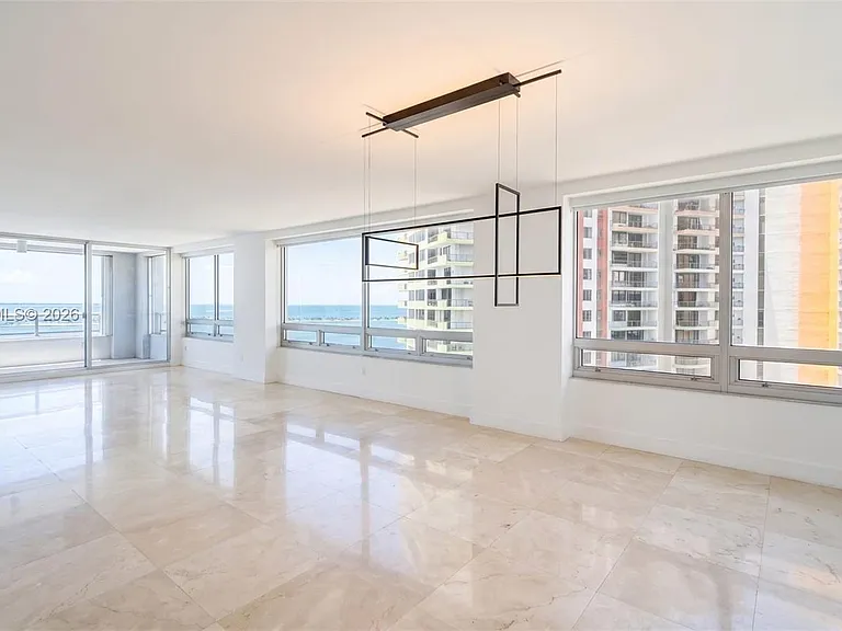 1541 Brickell Ave #A1801 — Photo 5