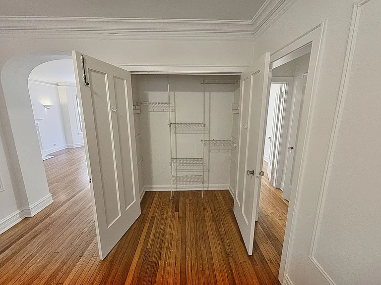 930-936 Judson Ave, Evanston — Photo 12