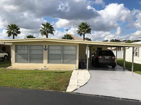 16 Hilly Way, Fruitland Park, FL 34731