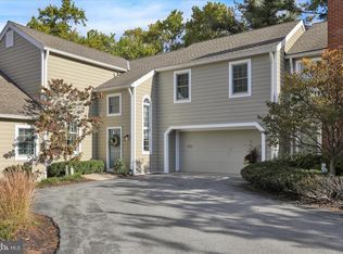 1907 Meadow Ln, Wyomissing, PA