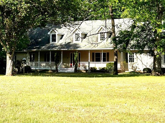 2nd image of 4800 Bethlehem Rd