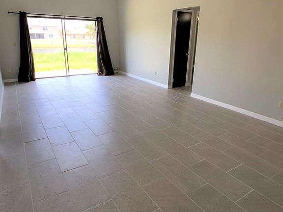 5th image of 13346 Boulder Woods Cir
