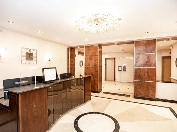 201 Saint Pauls Avenue image 5 of 37