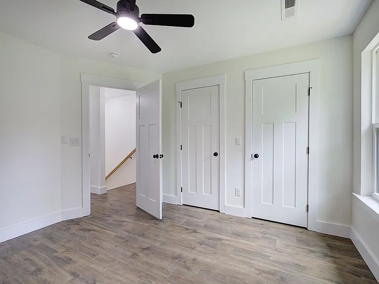 124 Robinhood Dr SE #A — Photo 8