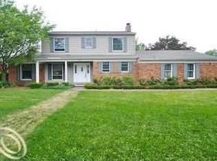 770 Bradburn Ct, Northville, MI