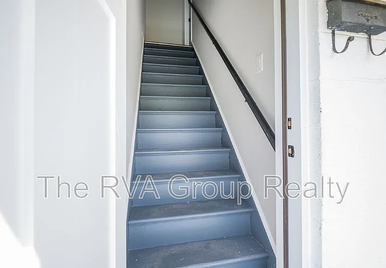 1915 Miller Ave #2 — Photo 6