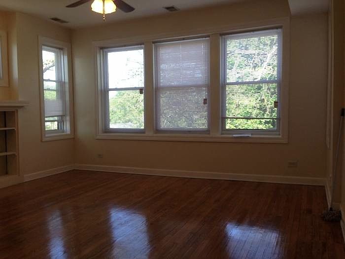 1st image of 4656 N Avers Ave APT 3N