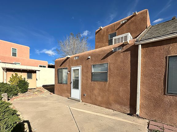 2nd image of 5418 Donahoo Ct NE