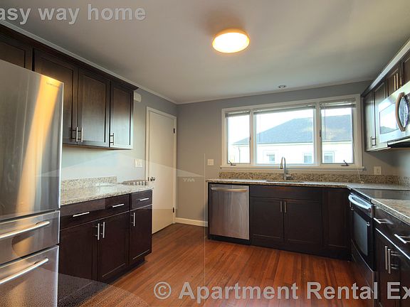 2nd image of 62-64 Billings Ave #2