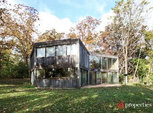 N6444 Church Rd, Burlington, WI 53105