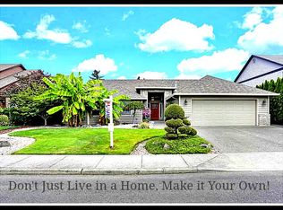 15093 SE Pinegrove Loop, Clackamas, OR 97015