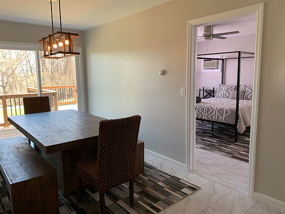 Dining room leading to deck