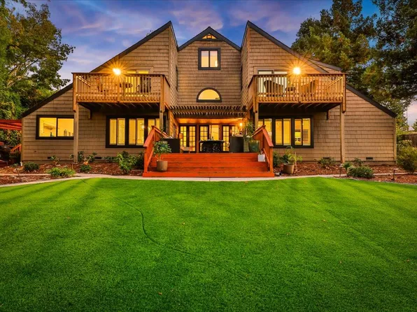 47105 Palo Amarillo Dr, Fremont, CA 94539