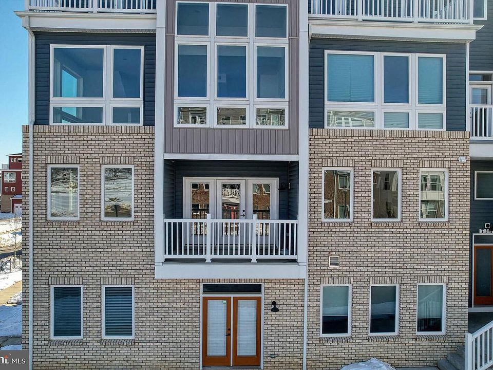 1st image of 710 Iron Forge Rd Unit B