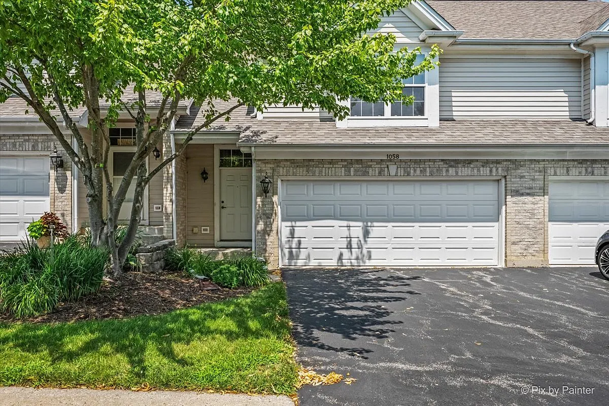2 bed, 2.5 bath, 1497 sqft, $2,600 — Photo 1