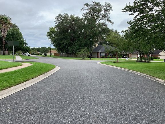 5th image of 394 Summit Dr