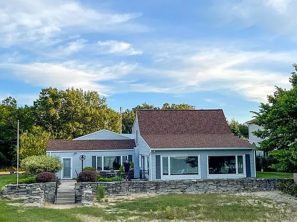 9312 Crescent Beach Rd, Pigeon, MI 48755