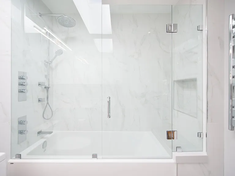 2755 Maple St #410 — Photo 10