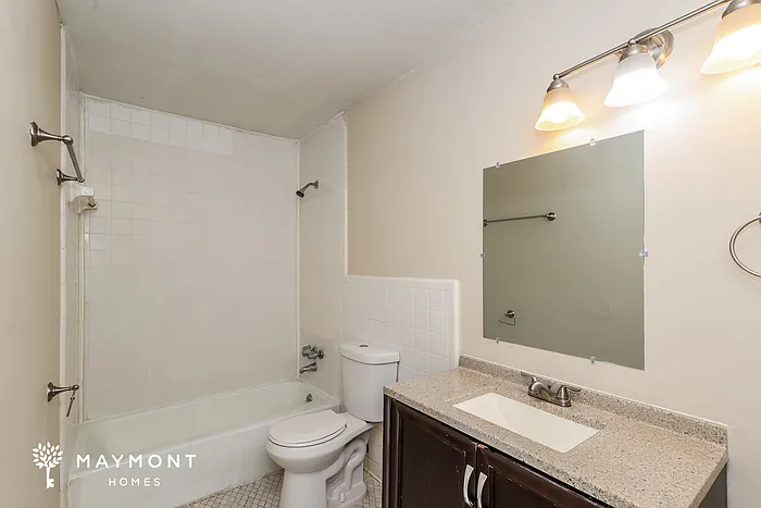 1684 Regency Pl — Photo 13