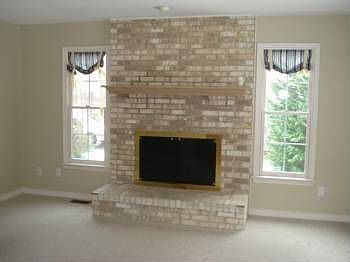 3rd image of 11809 Woodland View Dr