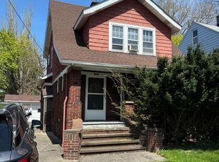 18101 Hiller Ave, Cleveland, OH 44119