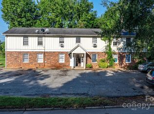 410 Burkemont Ave #A-D, Morganton, NC 28655