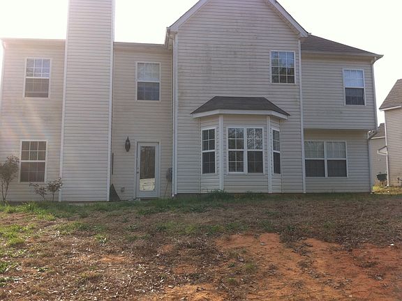 2nd image of 817 Plateau Ct