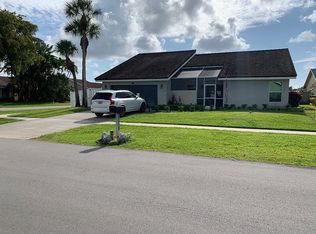 22044 Montebello Dr, Boca Raton, FL 33433