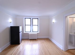 8602 Forest Pkwy APT 1C, Woodhaven, NY 11421