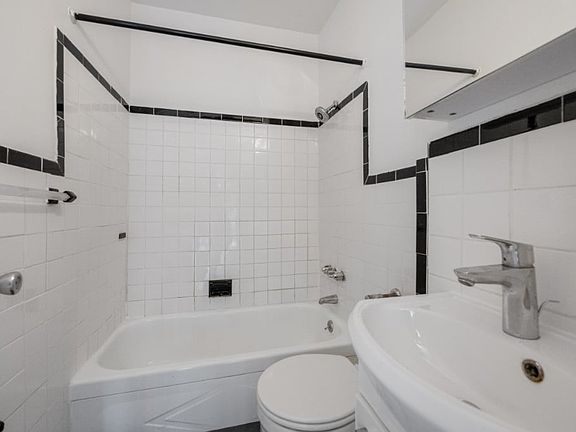 4th image of 308 W 82nd St APT 5D